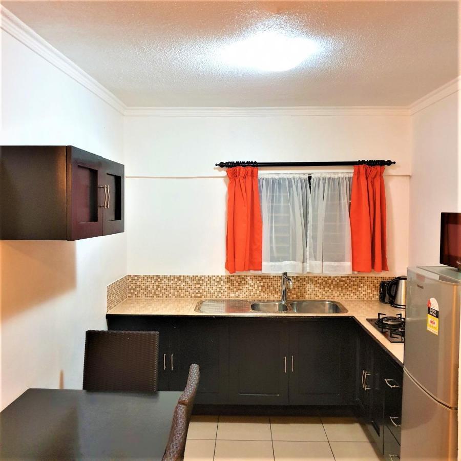Suva Motor Inn Kültér fotó