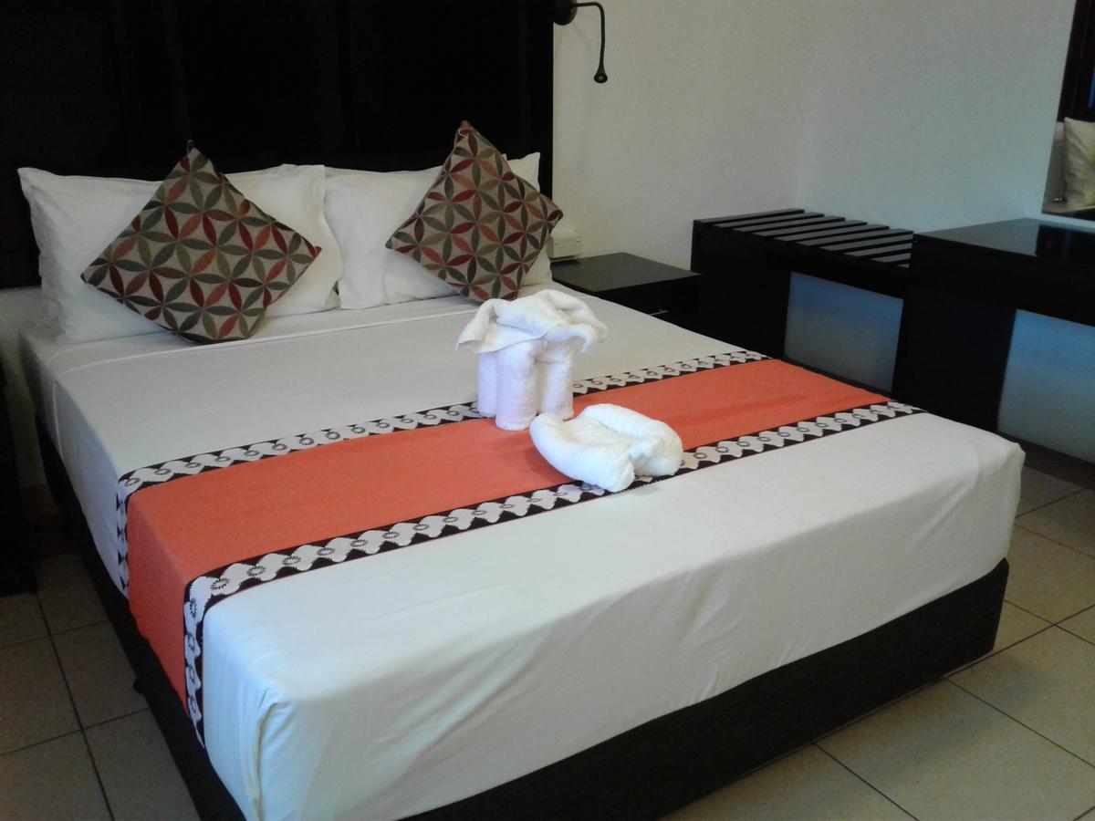 Suva Motor Inn Kültér fotó