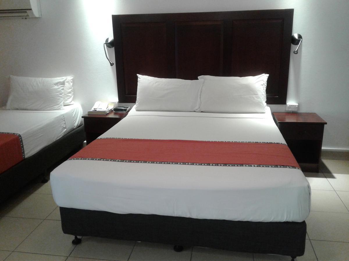 Suva Motor Inn Kültér fotó