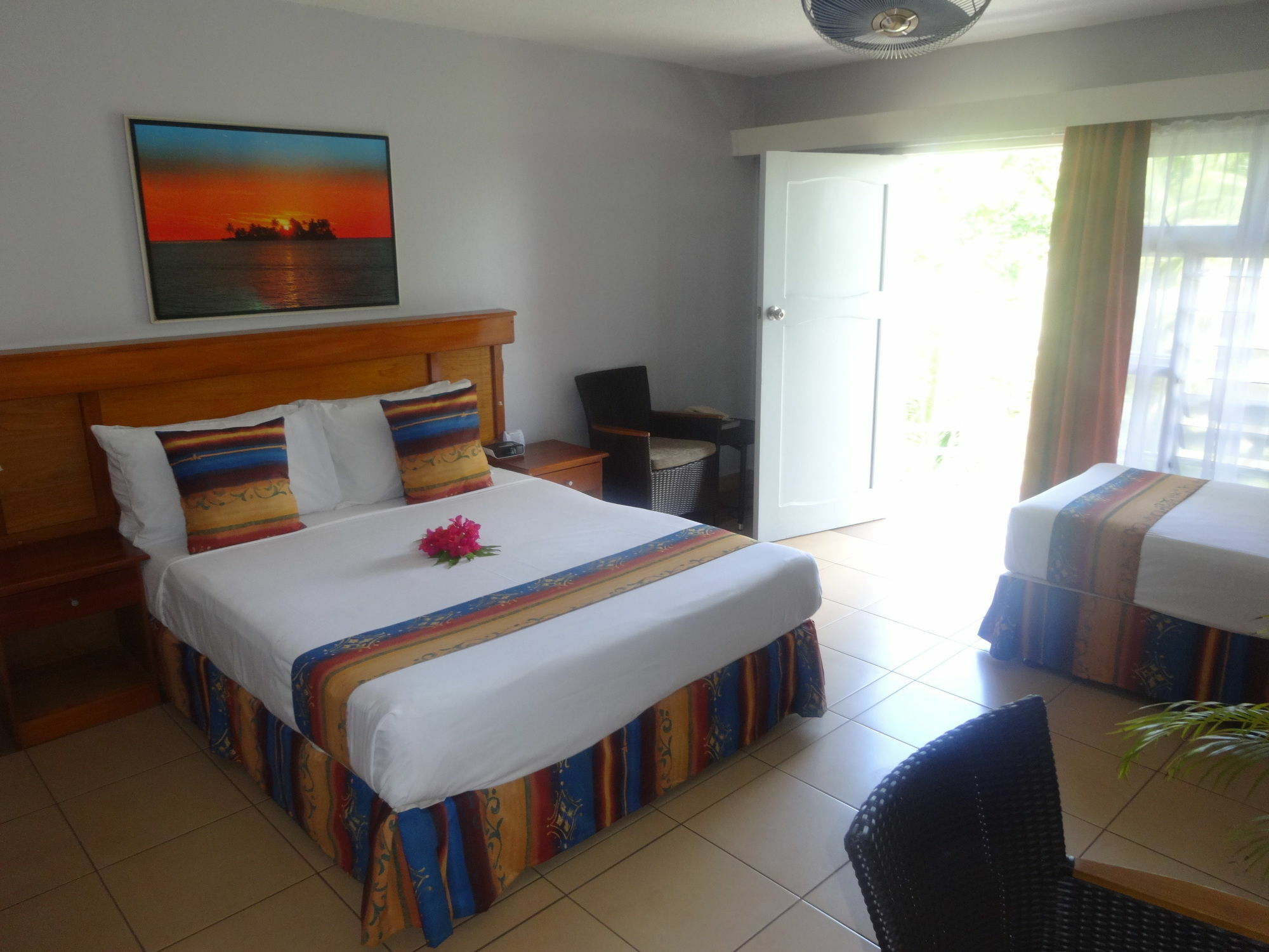 Suva Motor Inn Kültér fotó