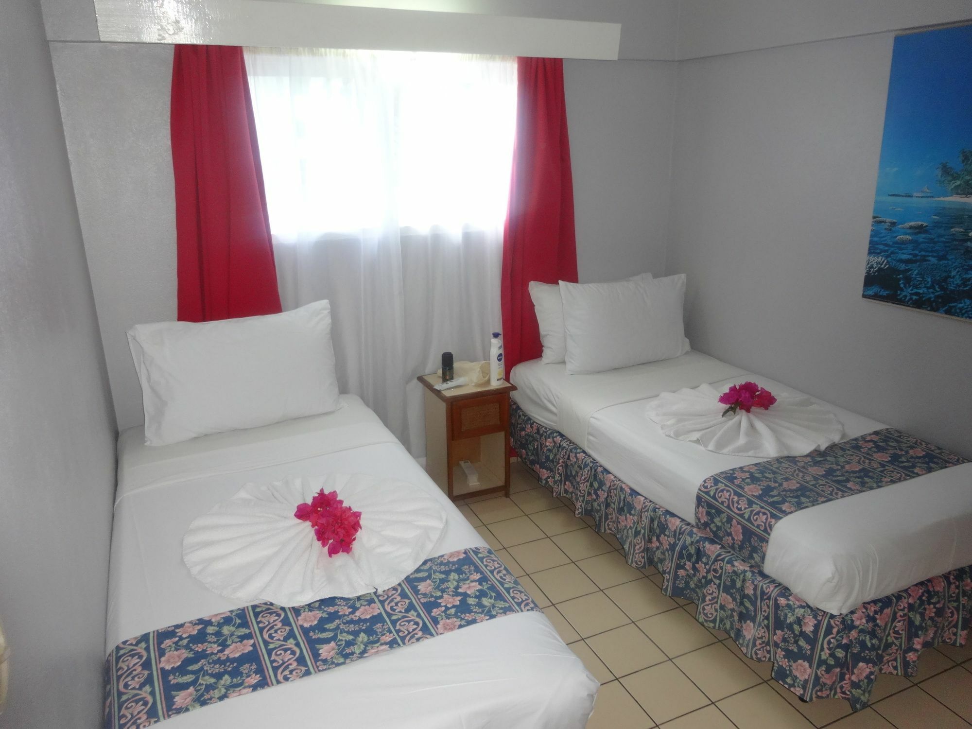 Suva Motor Inn Kültér fotó